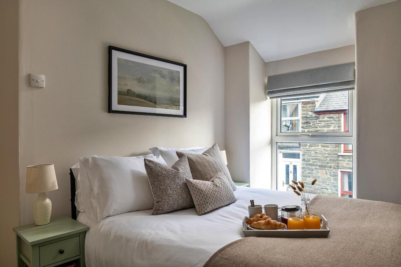 Finest Retreats - Bwthyn Llechi, Slate Cottage Blaenau Ffestiniog Exterior foto